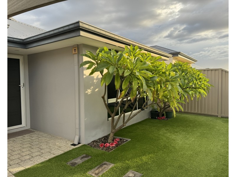 240 LANDSDALE ROAD, Landsdale WA 6065
