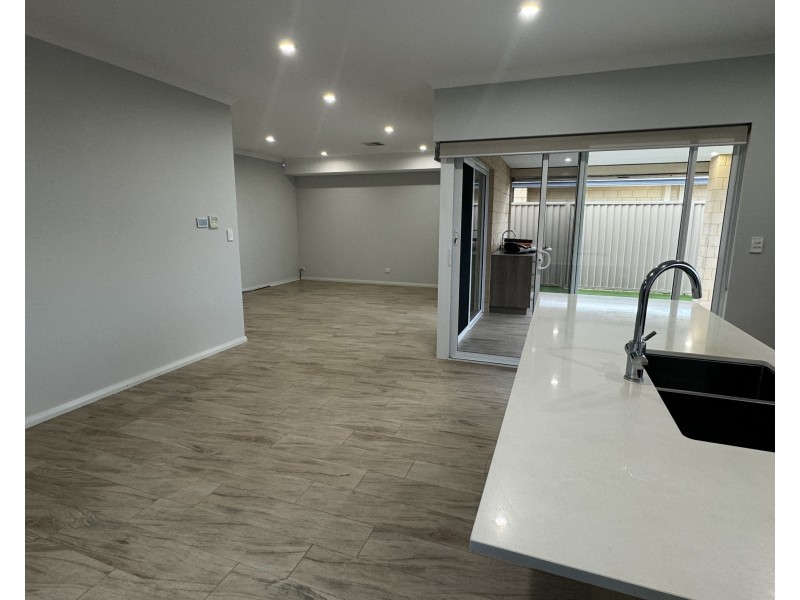 240 LANDSDALE ROAD, Landsdale WA 6065