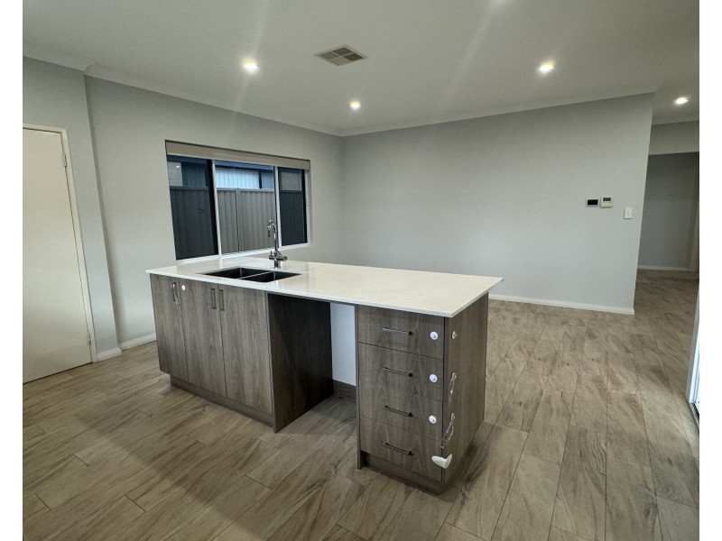 240 LANDSDALE ROAD, Landsdale WA 6065