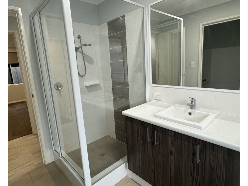 240 LANDSDALE ROAD, Landsdale WA 6065