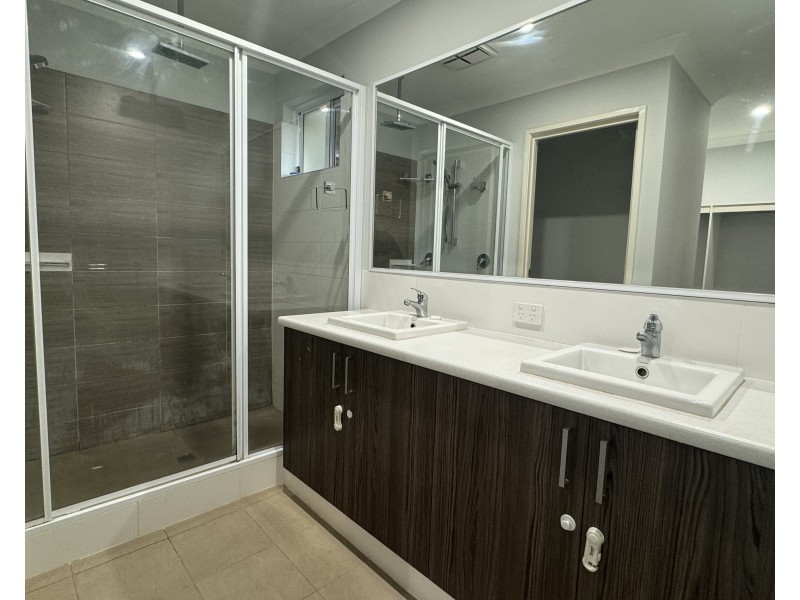 240 LANDSDALE ROAD, Landsdale WA 6065