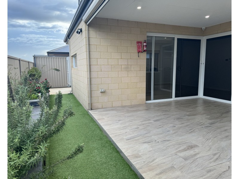 240 LANDSDALE ROAD, Landsdale WA 6065