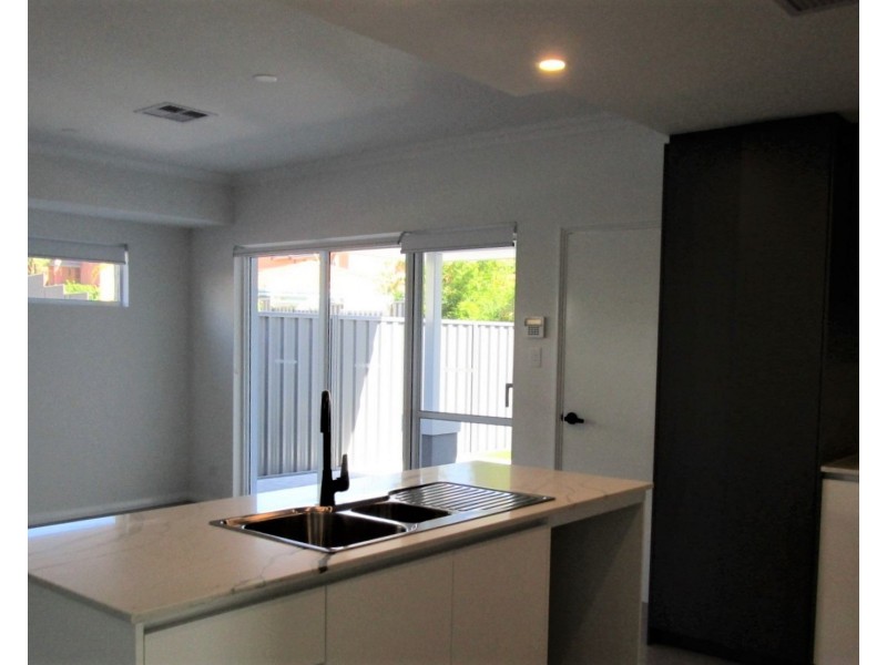 7/71 KIRKHAM HILL TERRACE, Maylands WA 6051
