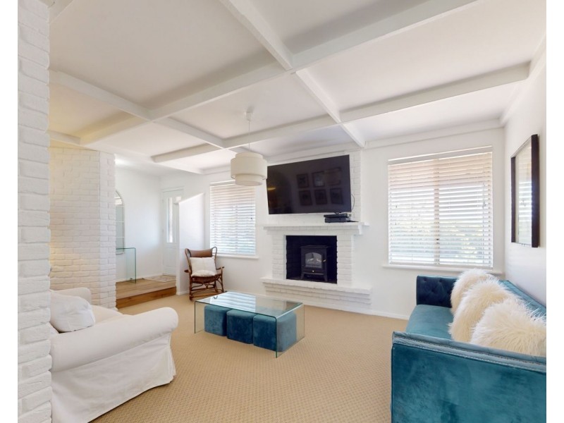 166 McLarty Road, Halls Head WA 6210