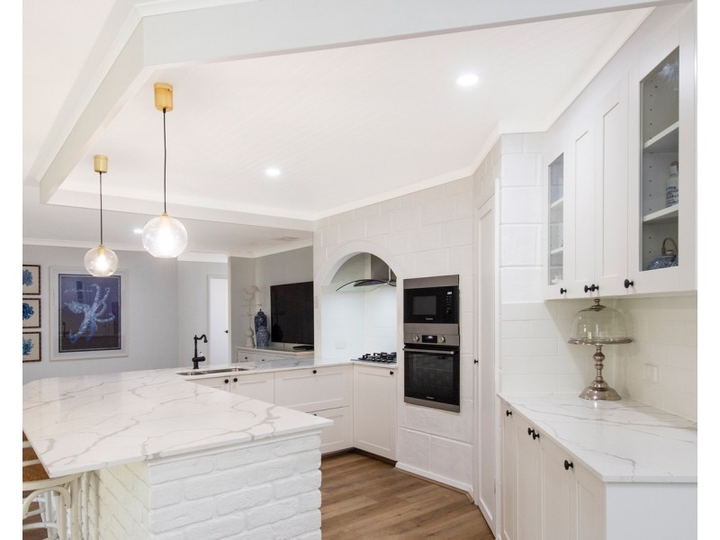 166 McLarty Road, Halls Head WA 6210