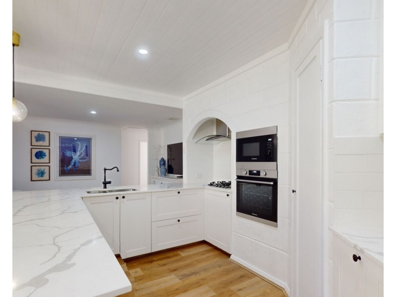 166 McLarty Road, Halls Head WA 6210