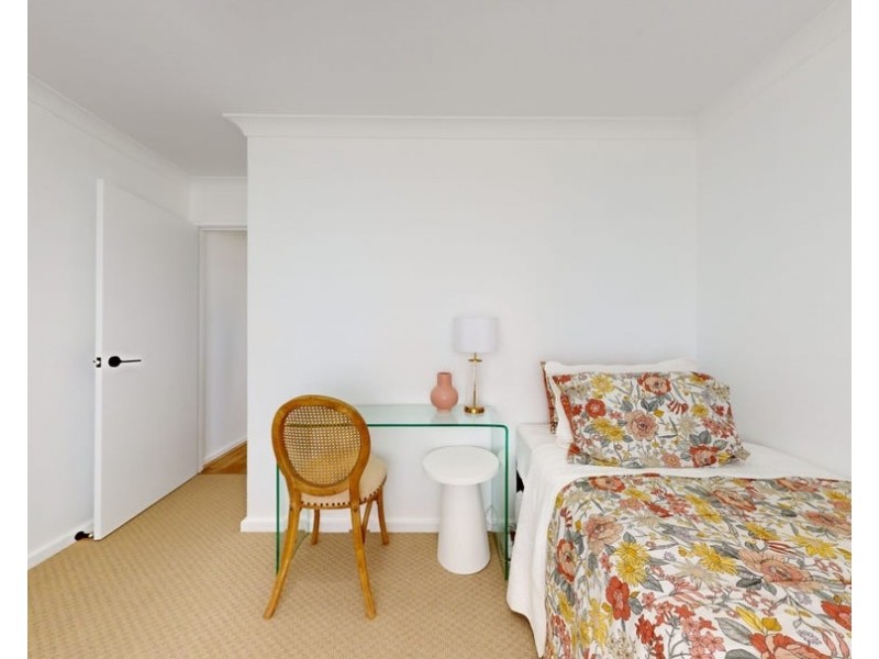 166 McLarty Road, Halls Head WA 6210
