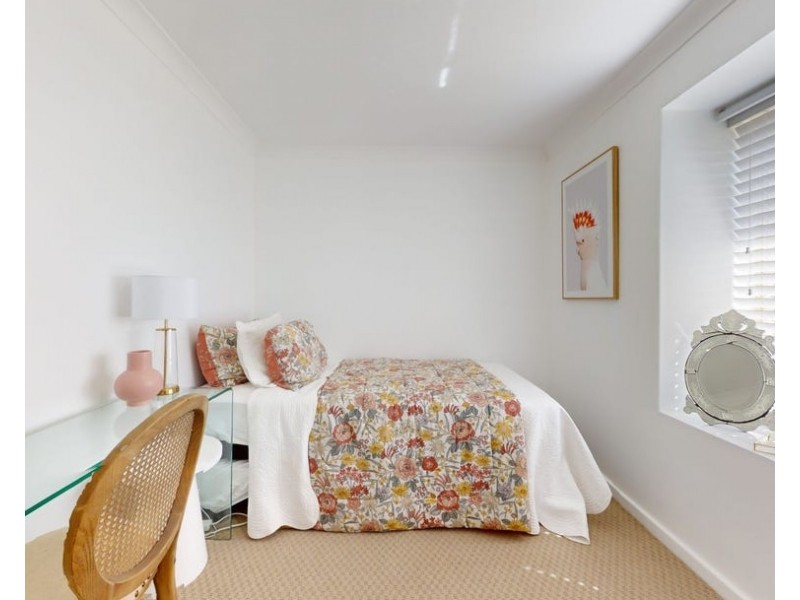 166 McLarty Road, Halls Head WA 6210