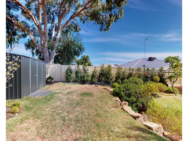 166 McLarty Road, Halls Head WA 6210