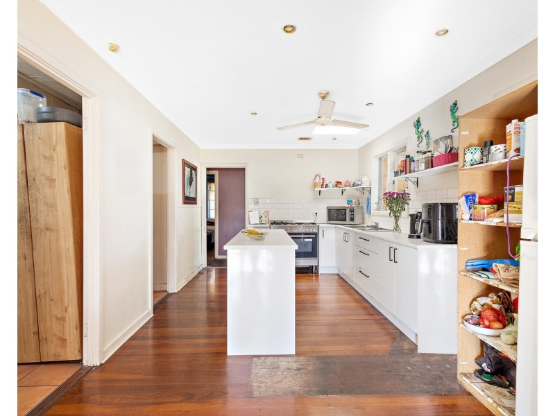 6 CHATAWAY ROAD, Girrawheen WA 6064