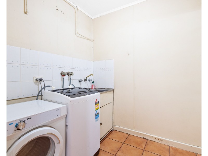 6 CHATAWAY ROAD, Girrawheen WA 6064