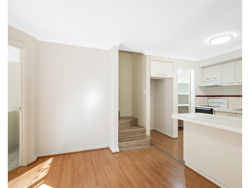 11/3 CONROY STREET, Maylands WA 6051