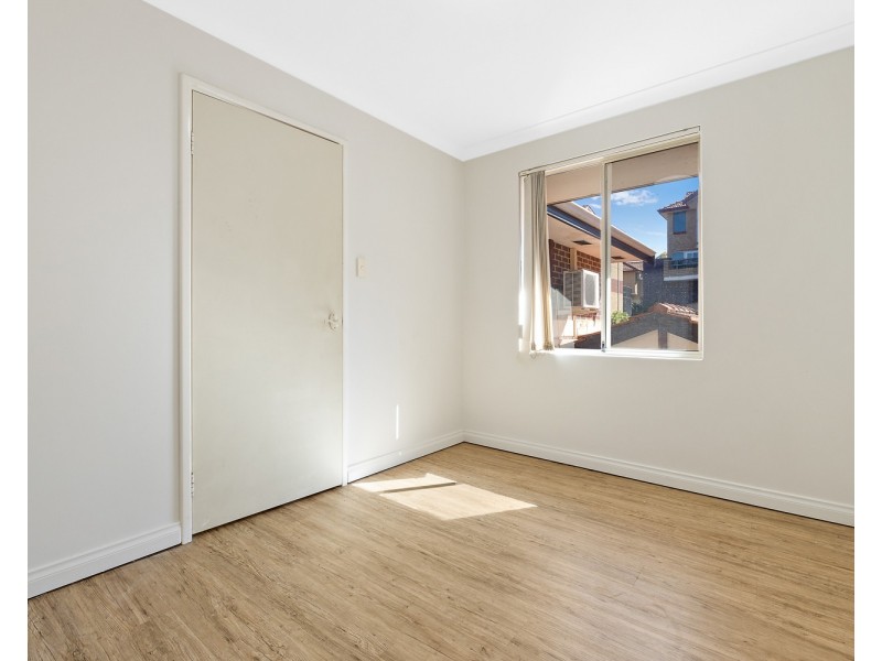 11/3 CONROY STREET, Maylands WA 6051