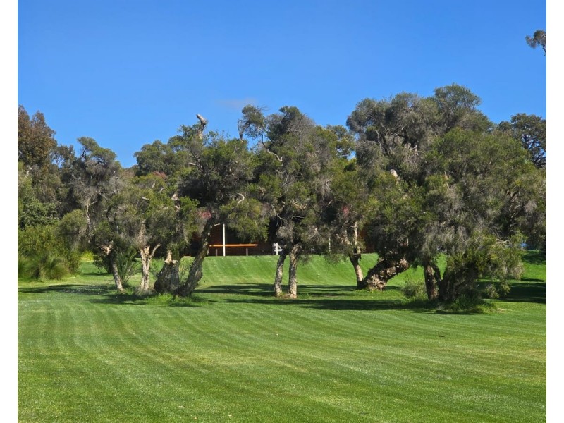 75 The Fairways, Gnangara WA 6077