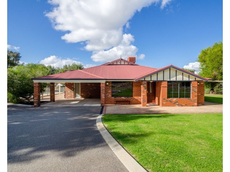 75 The Fairways, Gnangara WA 6077