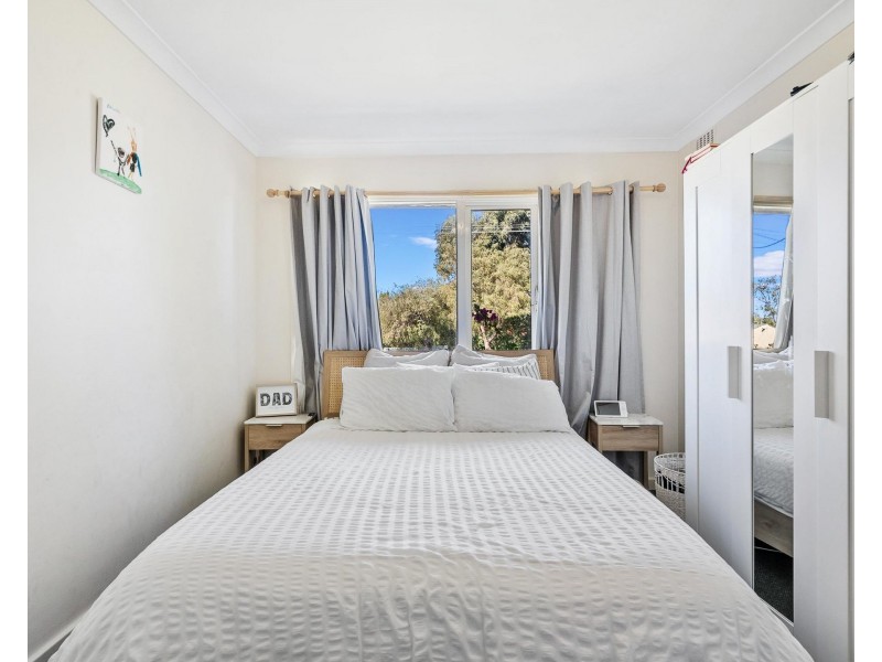 11 Casserley Avenue, Girrawheen WA 6064