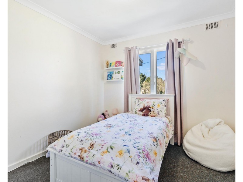 11 Casserley Avenue, Girrawheen WA 6064