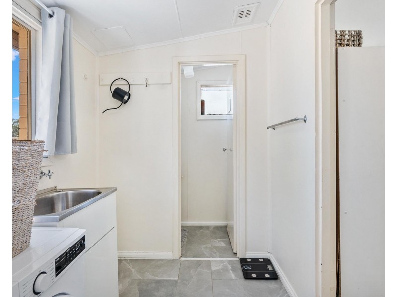 11 Casserley Avenue, Girrawheen WA 6064