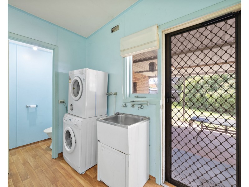 58 Bendix Way, Girrawheen WA 6064