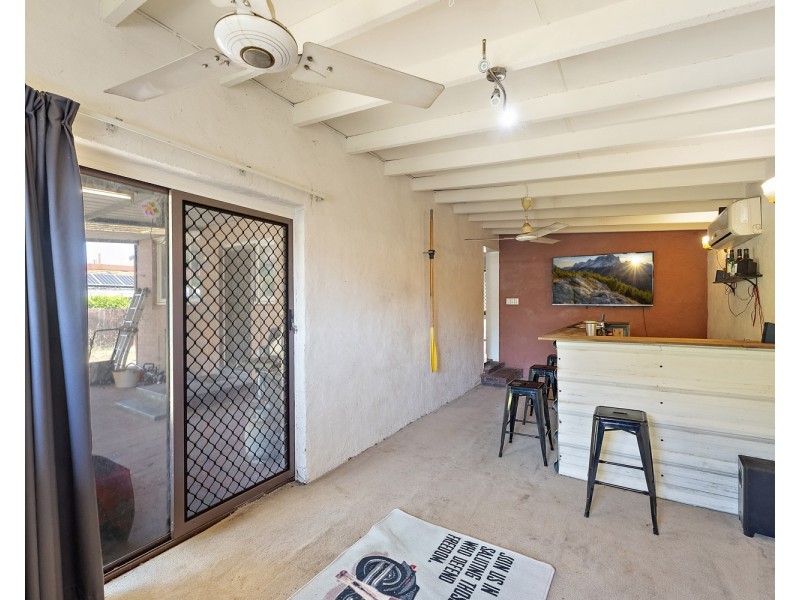 58 Bendix Way, Girrawheen WA 6064