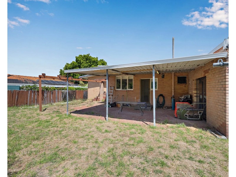 58 Bendix Way, Girrawheen WA 6064