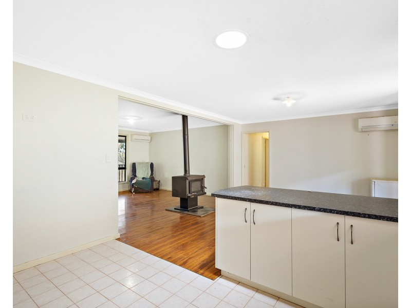 18 MOONDYNE ROAD, Mokine WA 6401