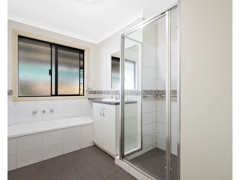 18 MOONDYNE ROAD, Mokine WA 6401