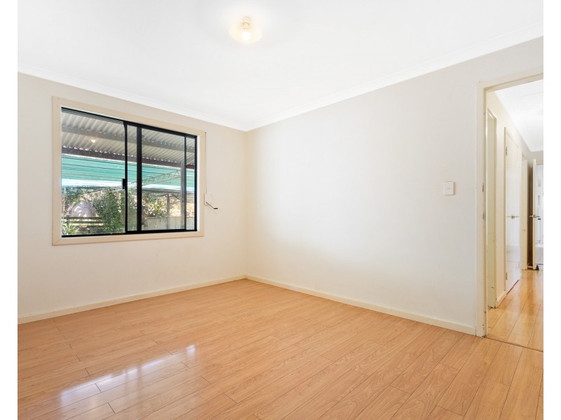 18 MOONDYNE ROAD, Mokine WA 6401