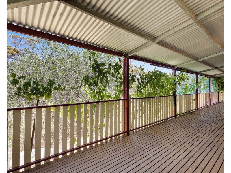 18 MOONDYNE ROAD, Mokine WA 6401