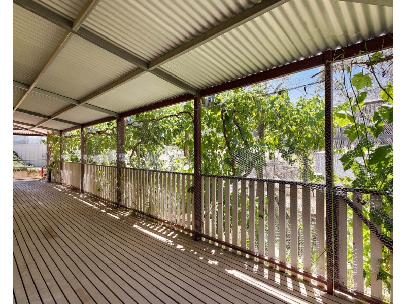 18 MOONDYNE ROAD, Mokine WA 6401