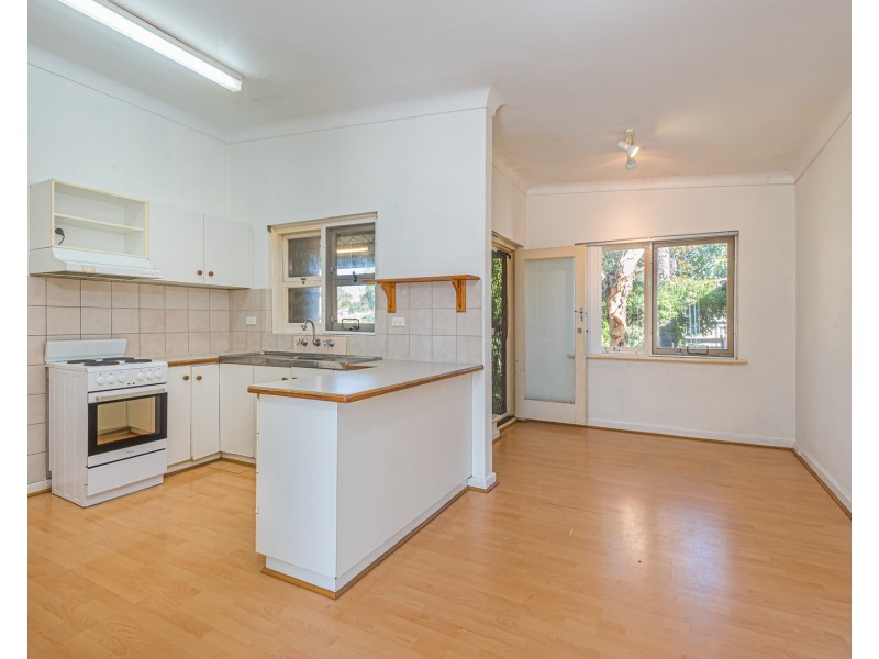 15 Dupre Lane, Lathlain WA 6100