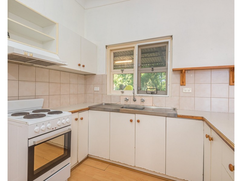 15 Dupre Lane, Lathlain WA 6100