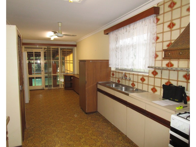 23 Wincanton Road, Karrinyup WA 6018