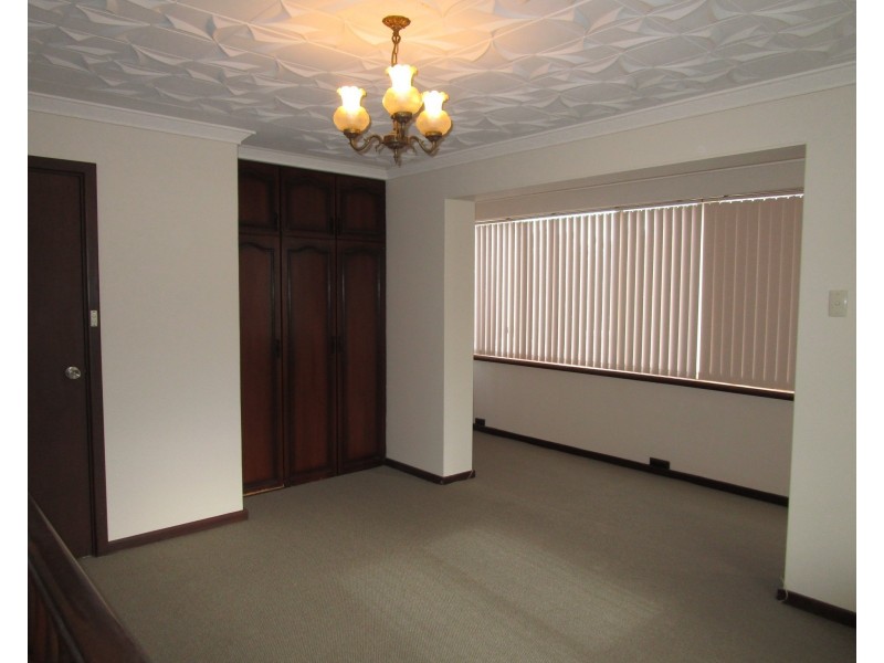 23 Wincanton Road, Karrinyup WA 6018