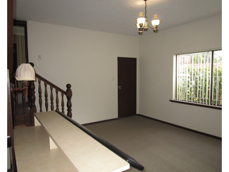 23 Wincanton Road, Karrinyup WA 6018