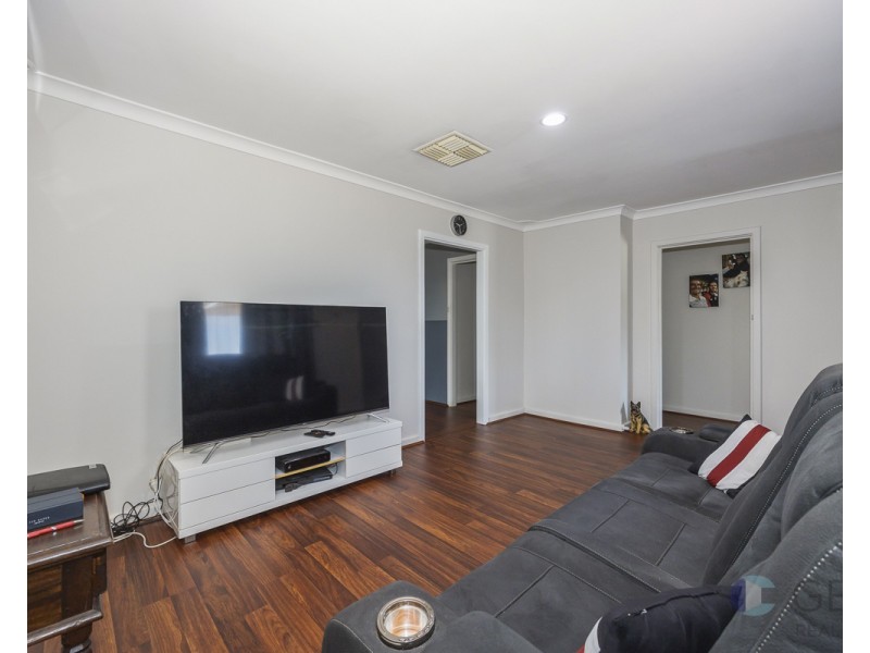 39 Connell Way, Girrawheen WA 6064