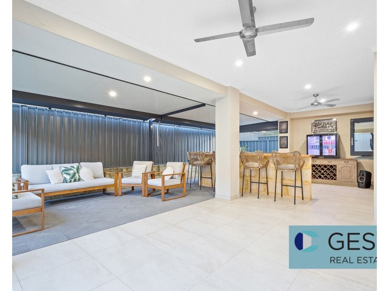 7 Mela Way, Landsdale WA 6065