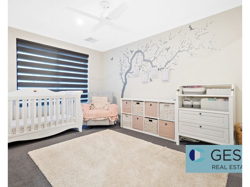 7 Mela Way, Landsdale WA 6065