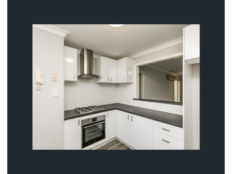 10/26 Salcott Road, Girrawheen WA 6064