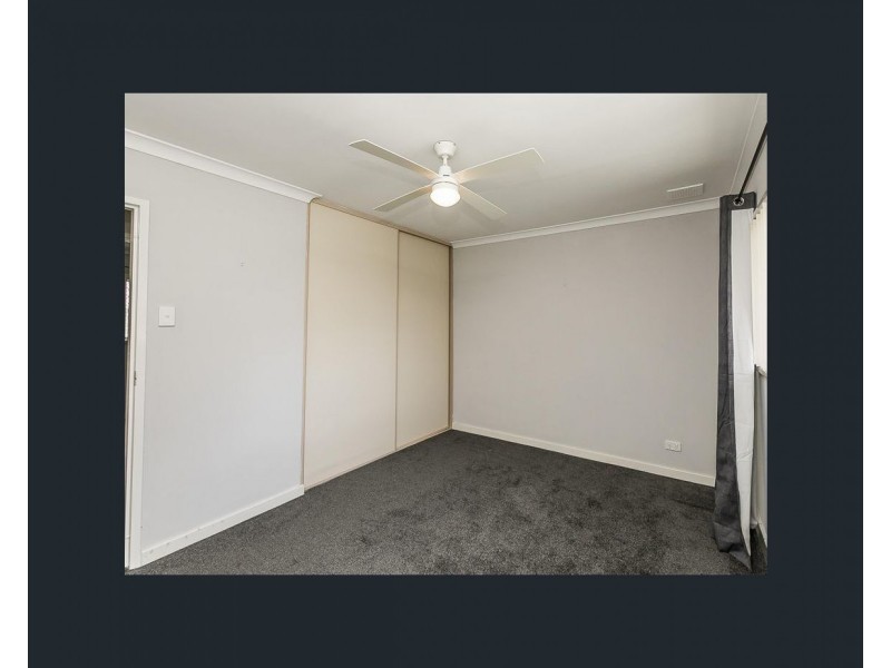 10/26 Salcott Road, Girrawheen WA 6064