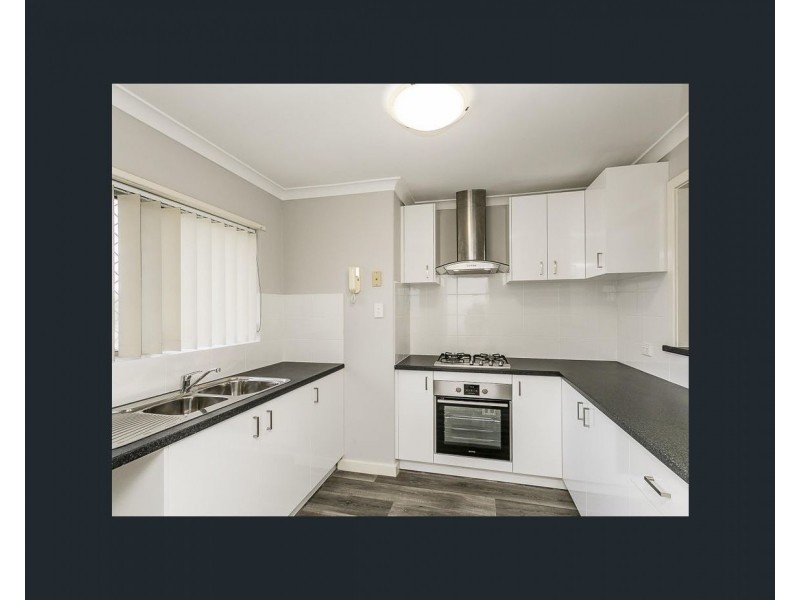 10/26 Salcott Road, Girrawheen WA 6064