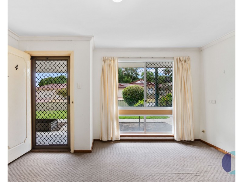 4/104 King William Street, Bayswater WA 6053