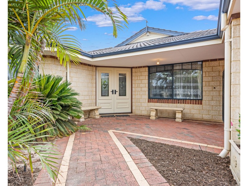 24 Nirimba Close, South Guildford WA 6055