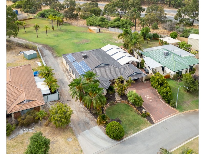 24 Nirimba Close, South Guildford WA 6055