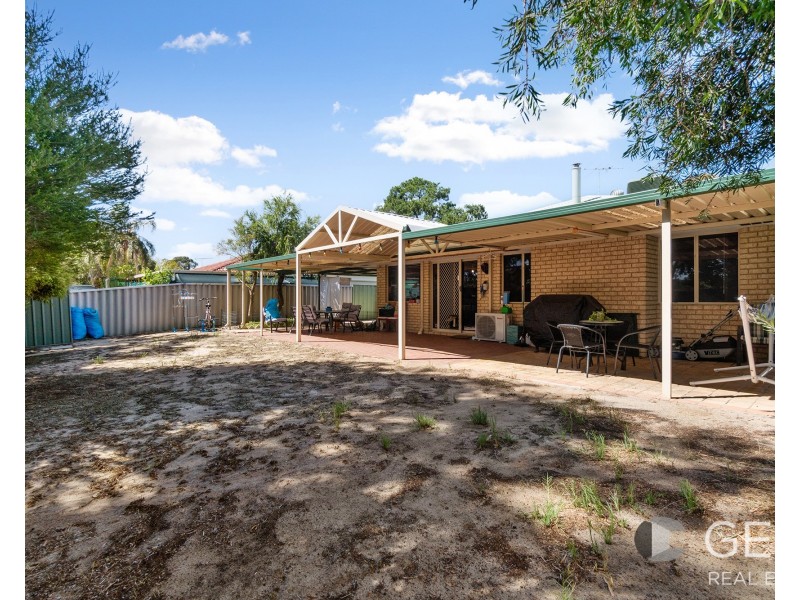 41 Kangaroo Entrance, Stratton WA 6056