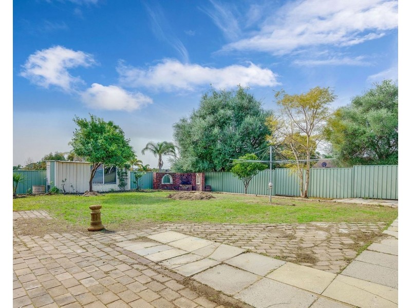 36 Morgan Way, Girrawheen WA 6064