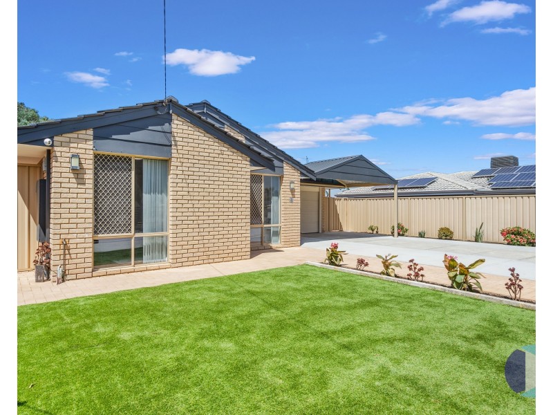 4 Giles Place, Mirrabooka WA 6061