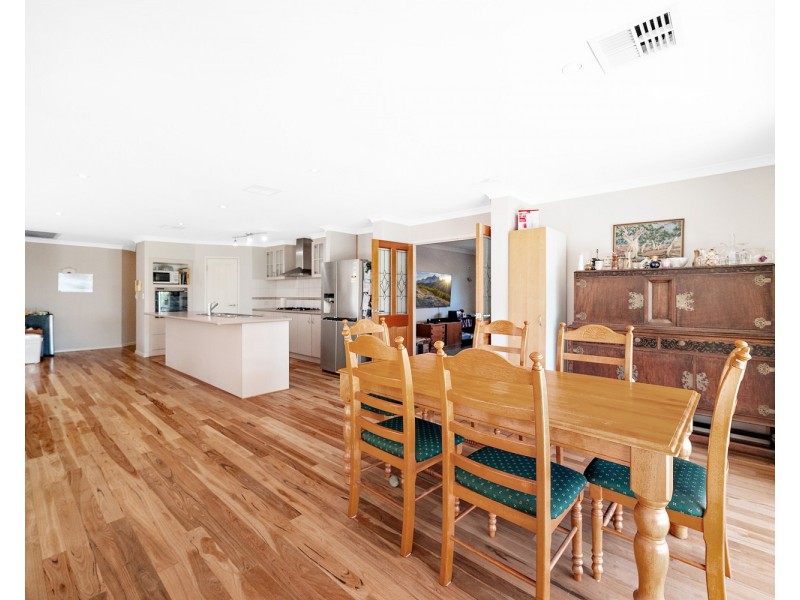 84 Bordeaux Lane, The Vines WA 6069