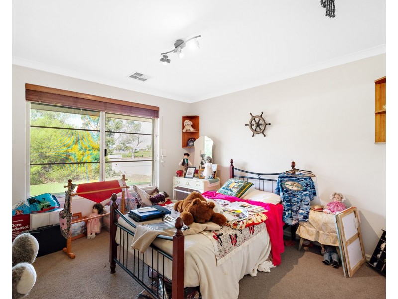 84 Bordeaux Lane, The Vines WA 6069