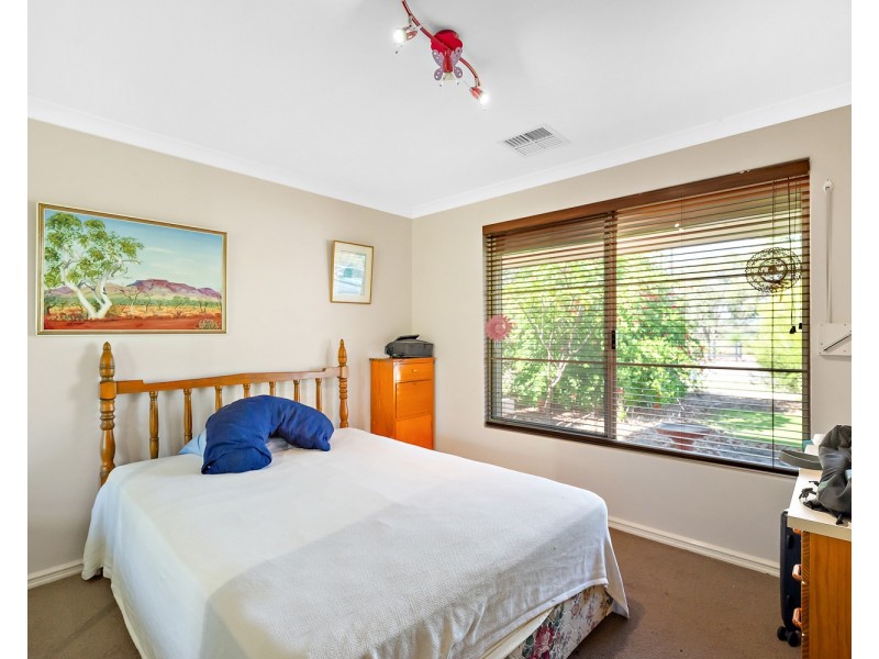 84 Bordeaux Lane, The Vines WA 6069